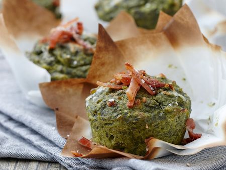 [Translate to German:] Muffins med grønkål